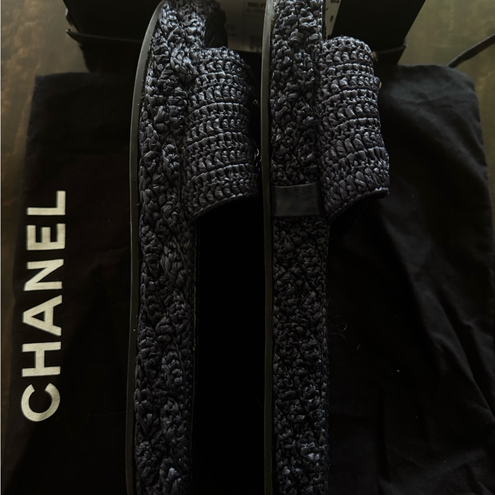 Authentic Chanel Raffia Slide Sandals - Picture 2 of 5